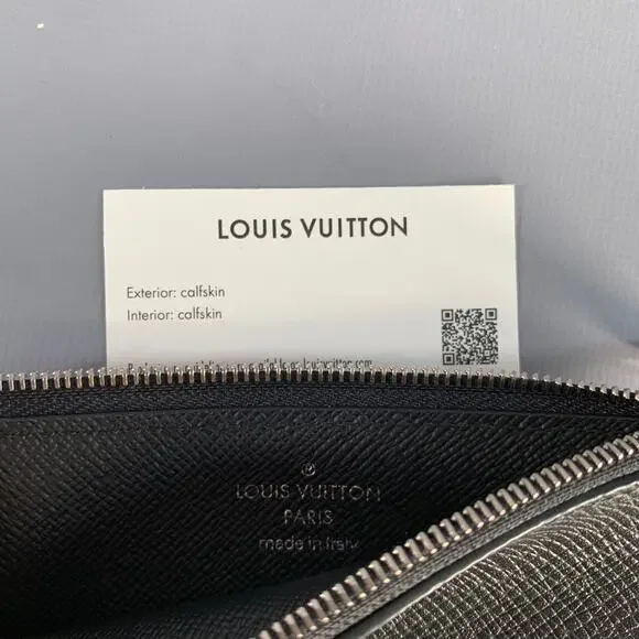 LOUIS VUITTON Black Taiga Leather Wallet